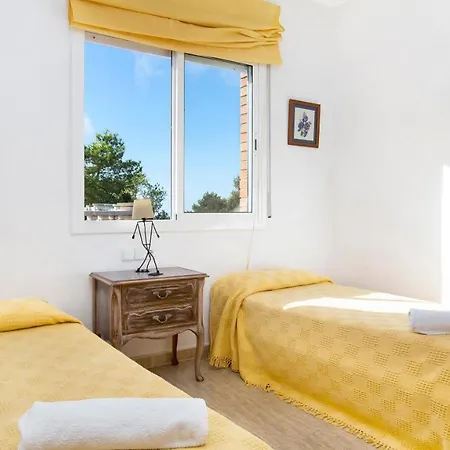 Sleeps 6 Lloret de Mar