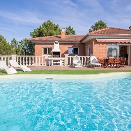 Sleeps 6